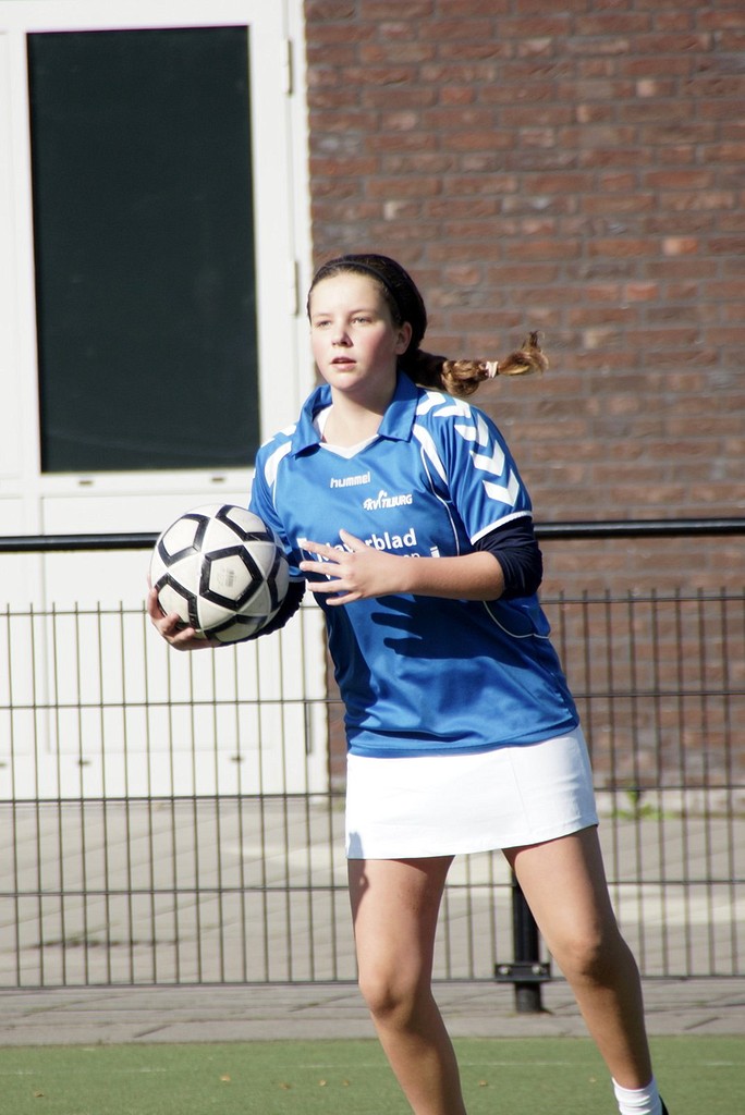 Korfbal C2  12 oktober-010.jpg